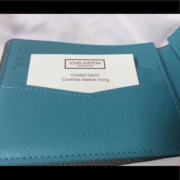 Rare pacific blue Louis Vuitton wallet - Picture 2 of 6